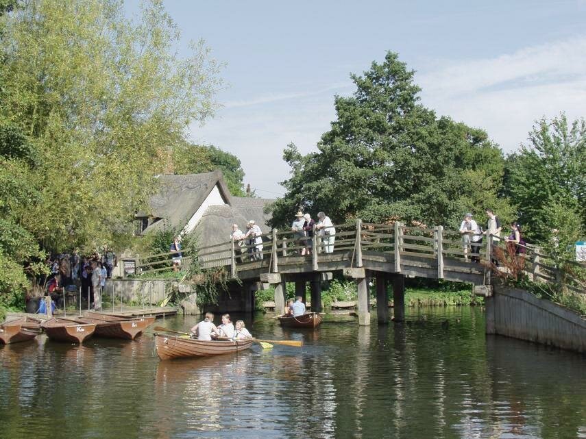 Flatford Bridge, Flatford, Dedham Vale, Suffolk, England