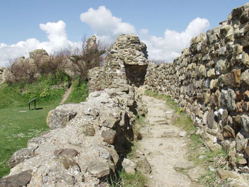 The Outer Curtain Wall, The Castle, Hastings, Sussex, England, Great Britain