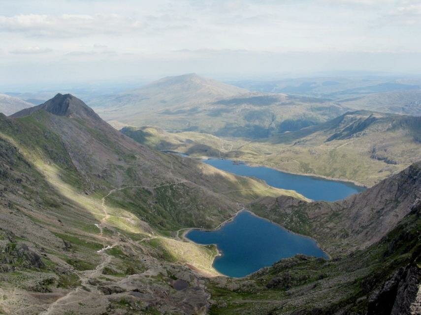 Llyn Llydaw, Glaslyn, the Miner's Track and the Pyg Track, Snowdon, Caernarfonshire, Wales, Great Britain
